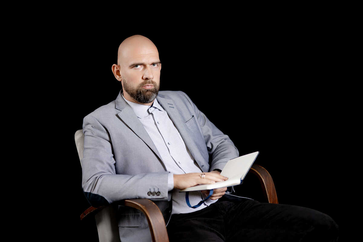 Перов Дмитрий Алексеевич